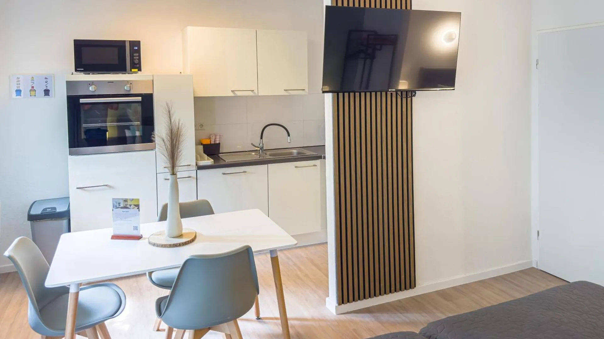 Immostay S#Ferienhaus - Parken & Wifi Bremen Apartment