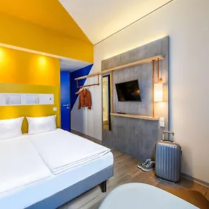 2* Hotel Ibis Budget Center
