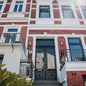 Domizil Hostal