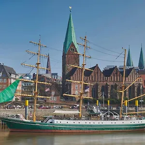  Hotel Alexander Von Humboldt - Schiff