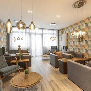 Hotel Garner By Ihg, BRE